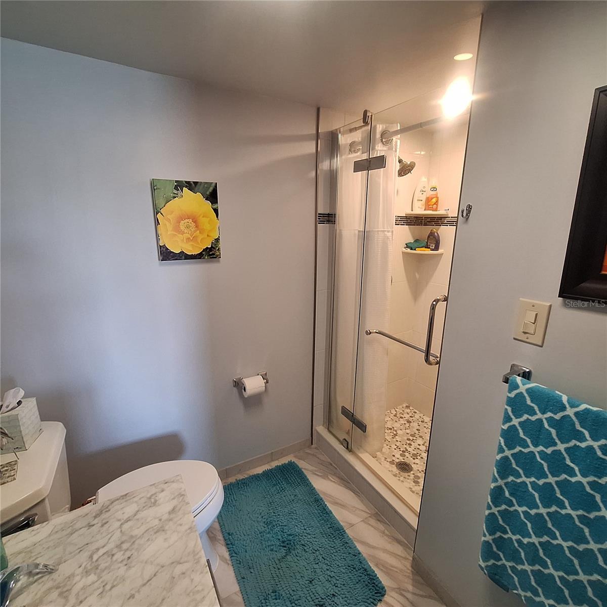 TIERRA I CONDO - Residential