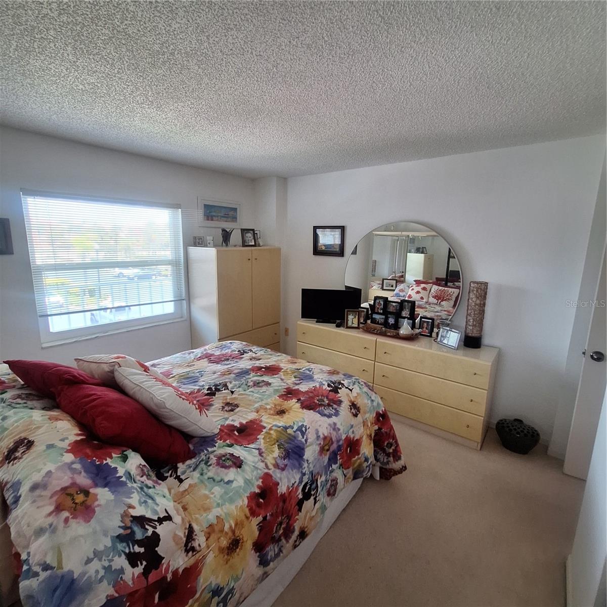 TIERRA I CONDO - Residential