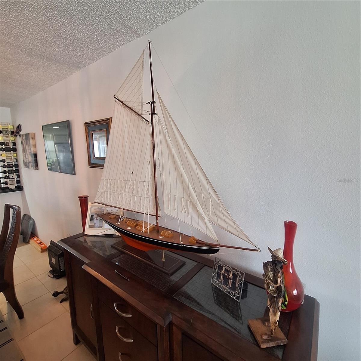 TIERRA I CONDO - Residential