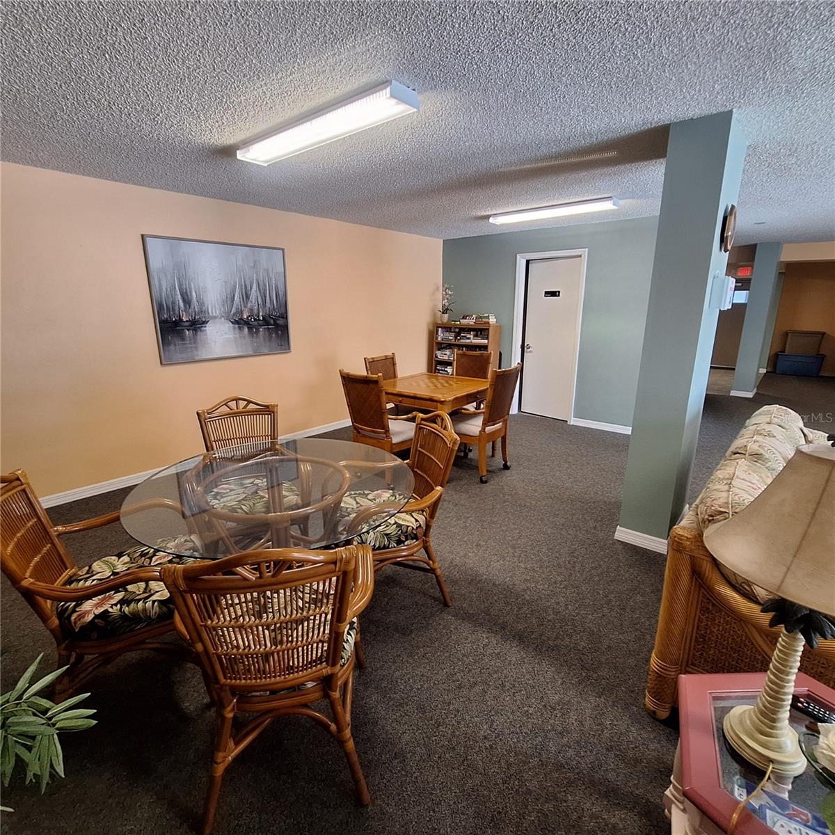 TIERRA I CONDO - Residential