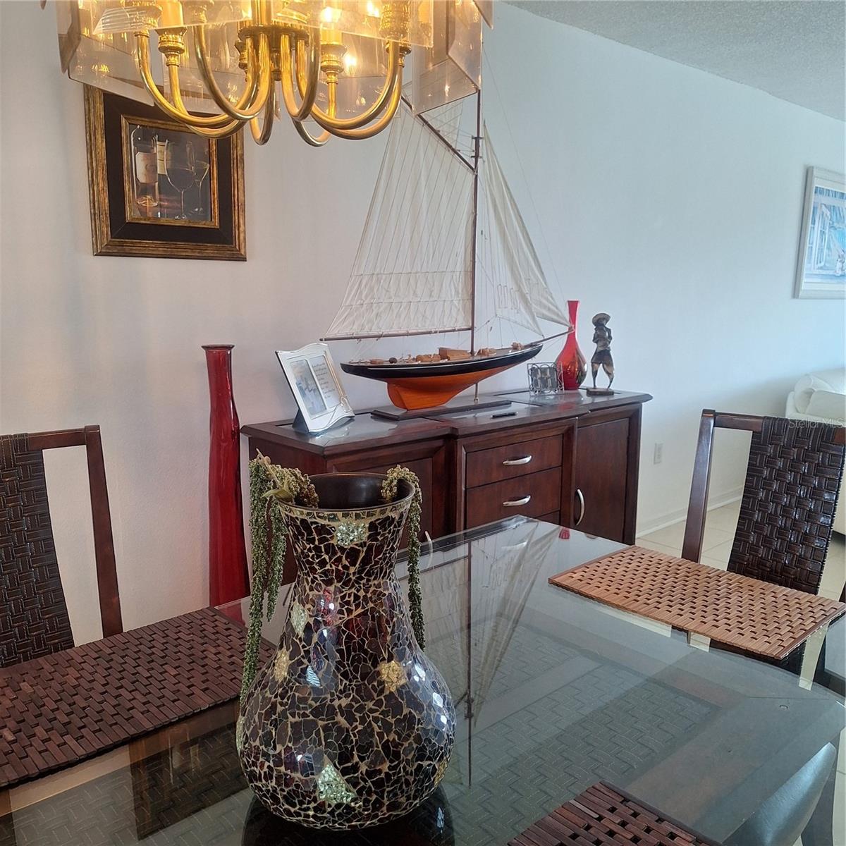 TIERRA I CONDO - Residential