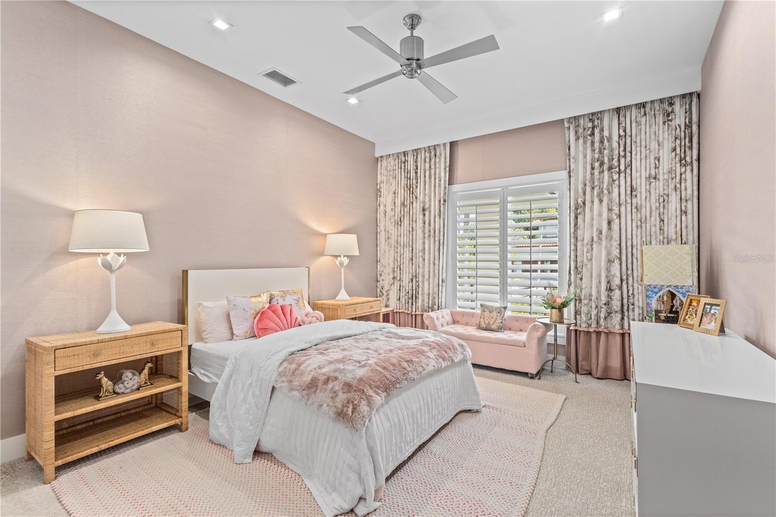 HARBOR ACRES SEC 2 - Residential