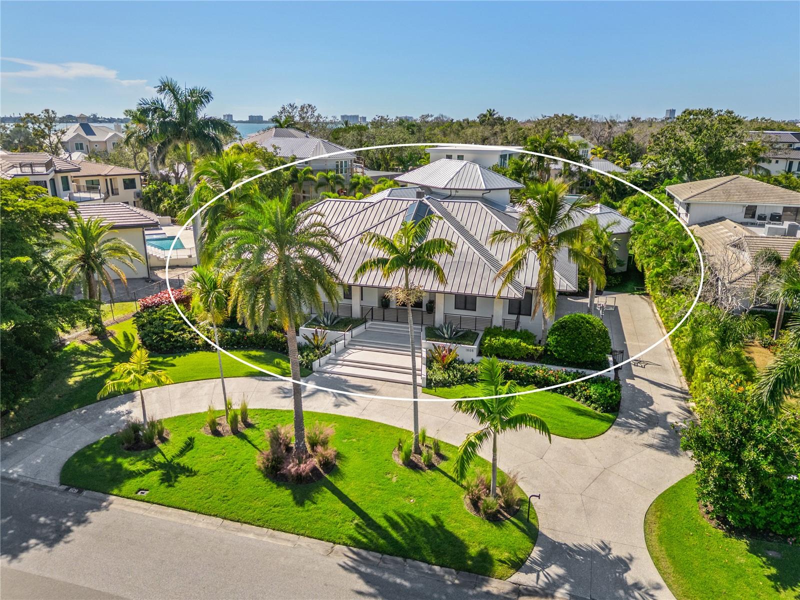 1808 FLOWER DRIVE