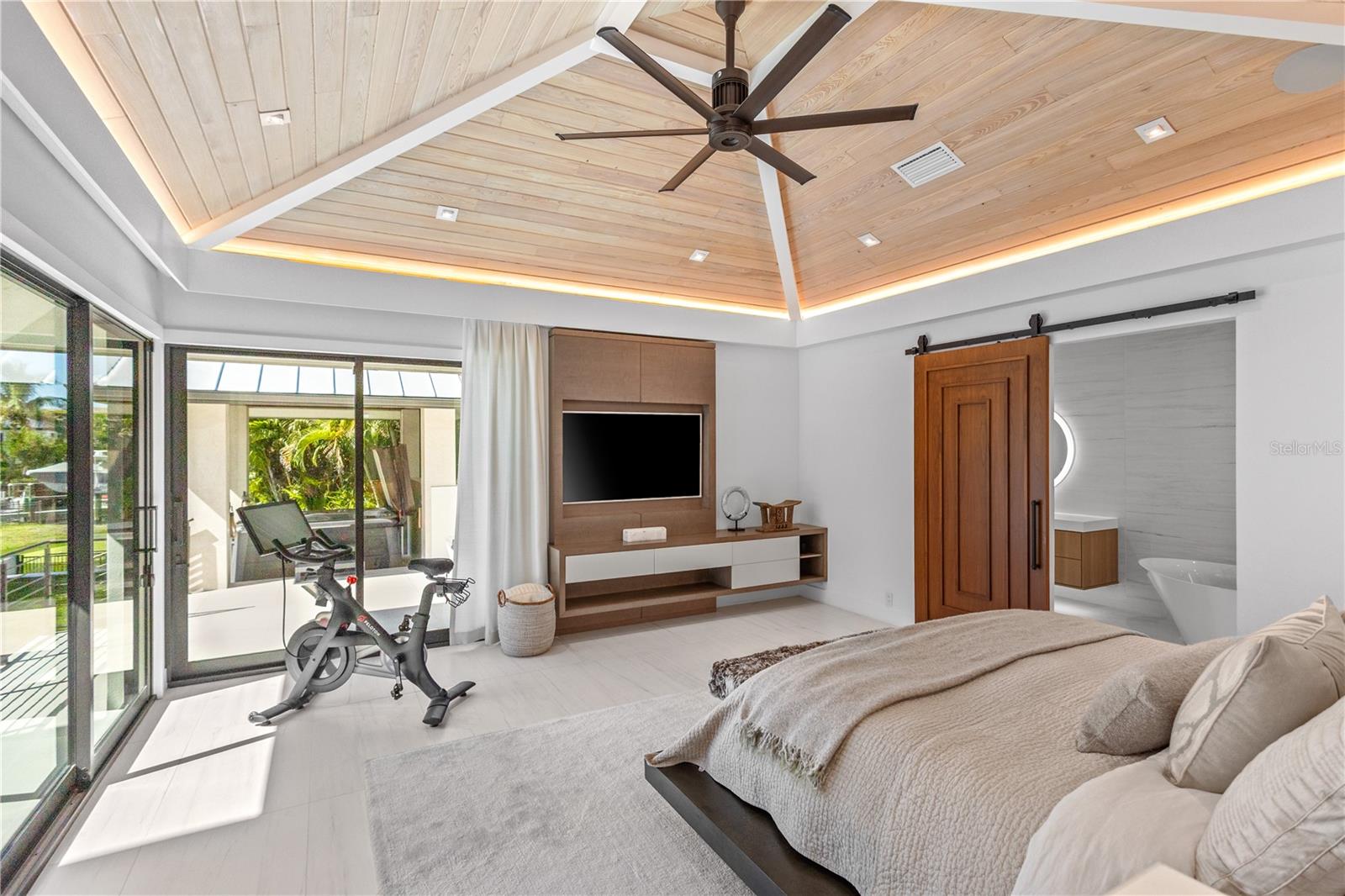 HARBOR ACRES SEC 2 - Residential