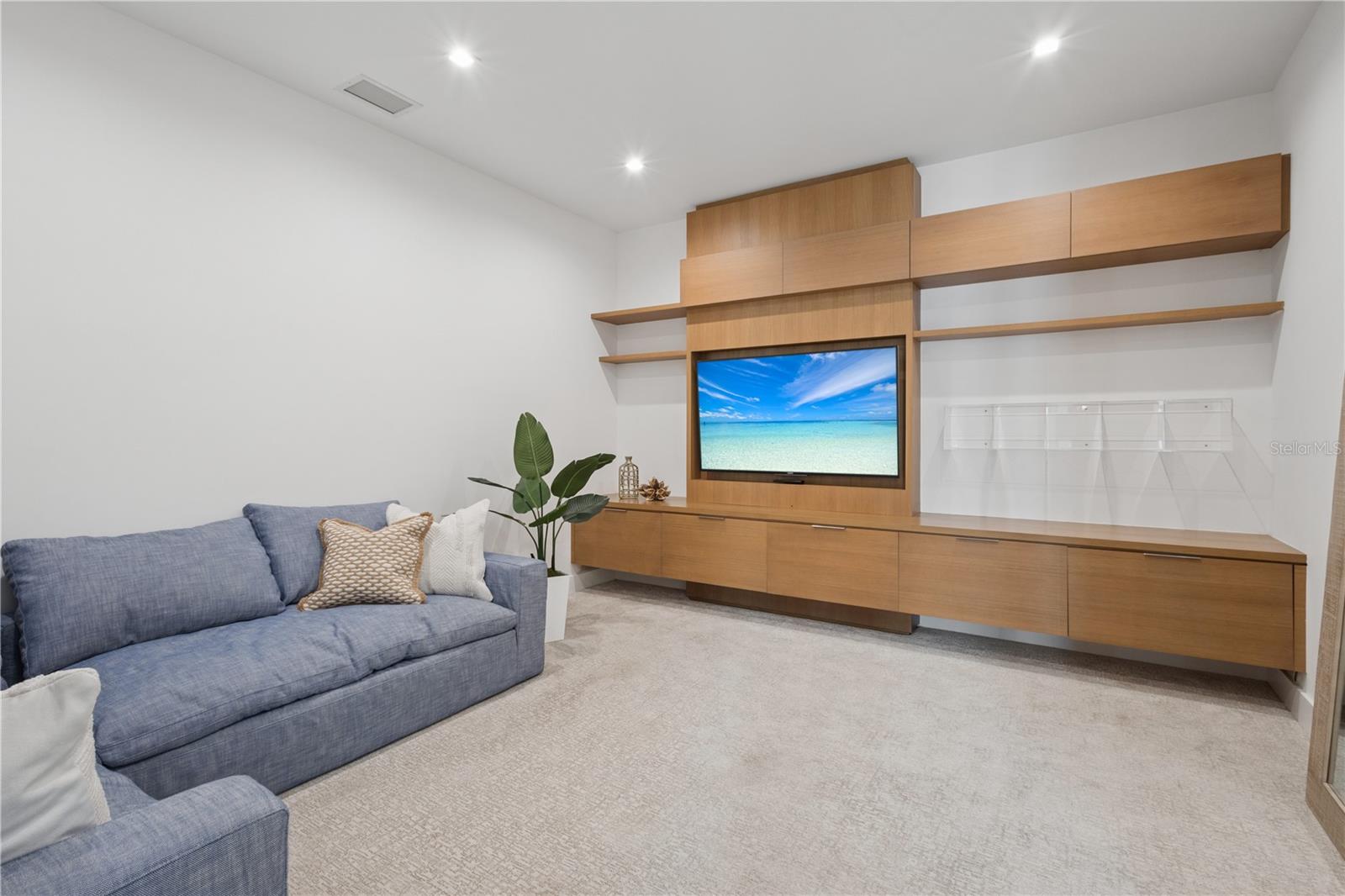 HARBOR ACRES SEC 2 - Residential