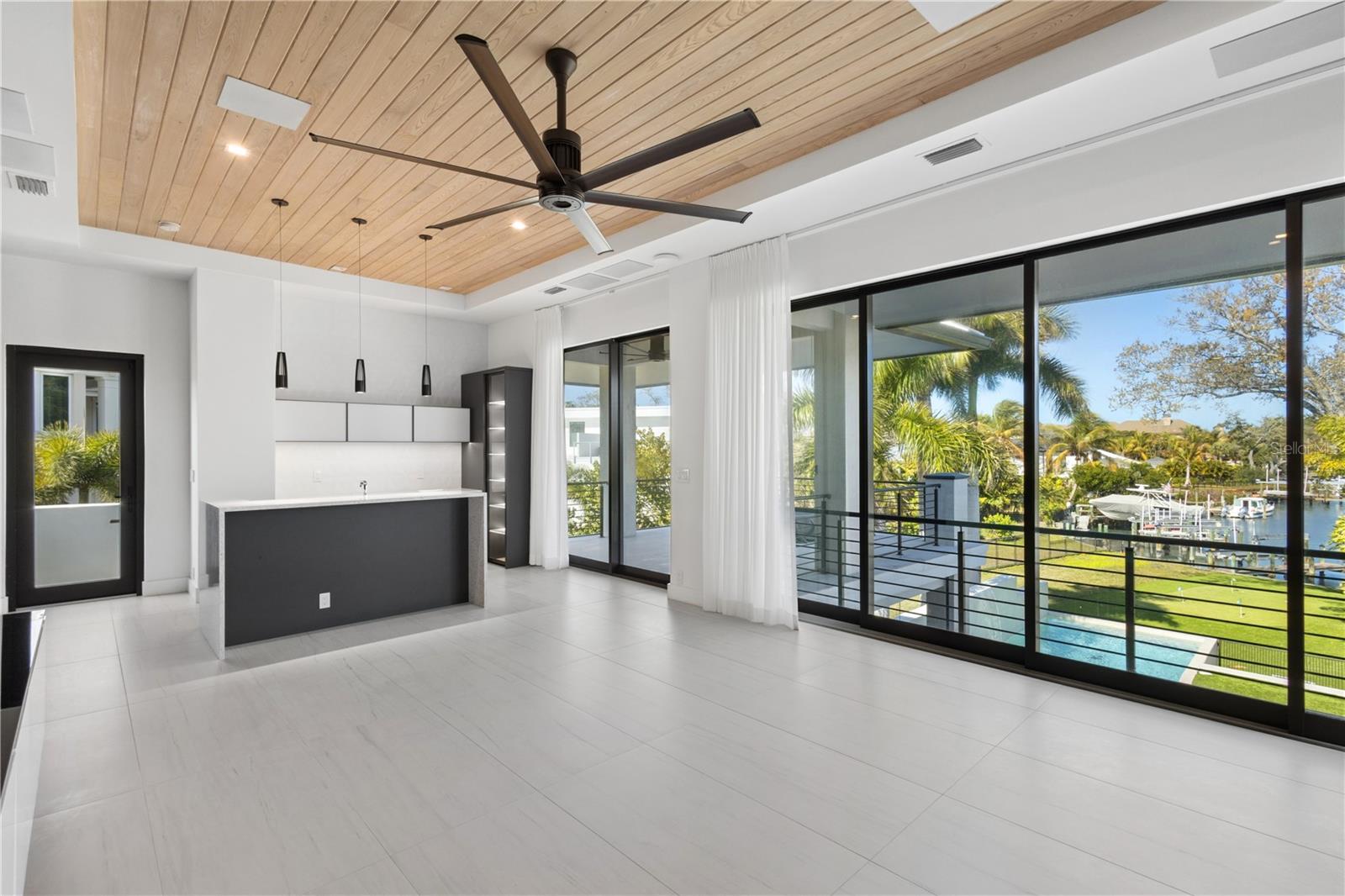 HARBOR ACRES SEC 2 - Residential