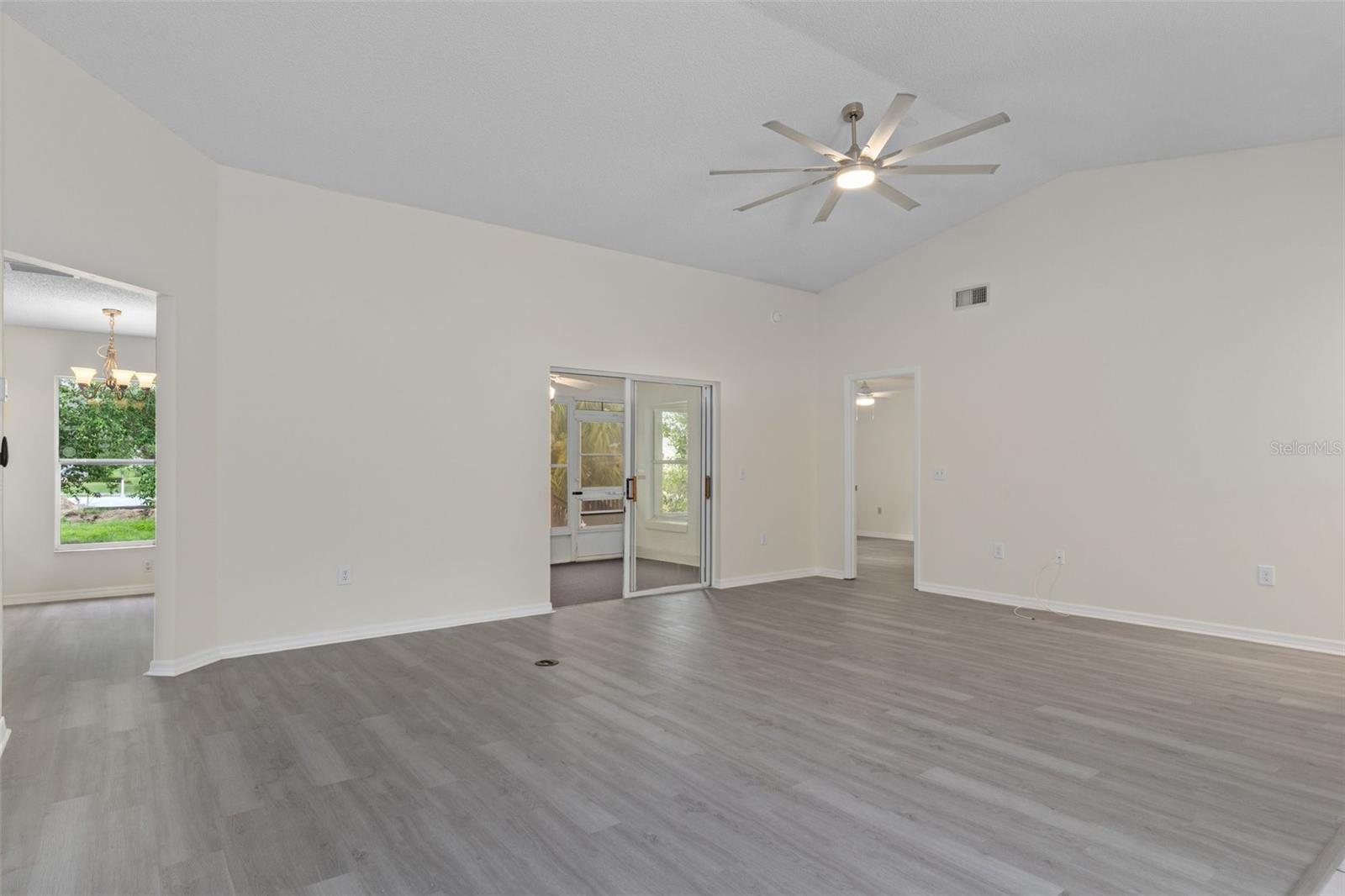 OAKWOOD VILLAGE - Residential
