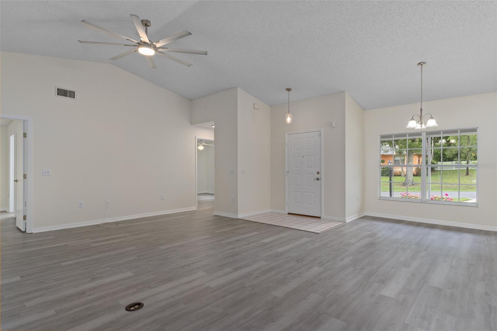 OAKWOOD VILLAGE - Residential