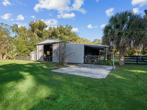 Tiny photo for 3505 NE 97th Street Road, Anthony, FL 32617 (MLS # OM712626)