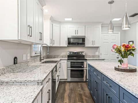 Tiny photo for 3505 NE 97th Street Road, Anthony, FL 32617 (MLS # OM712626)