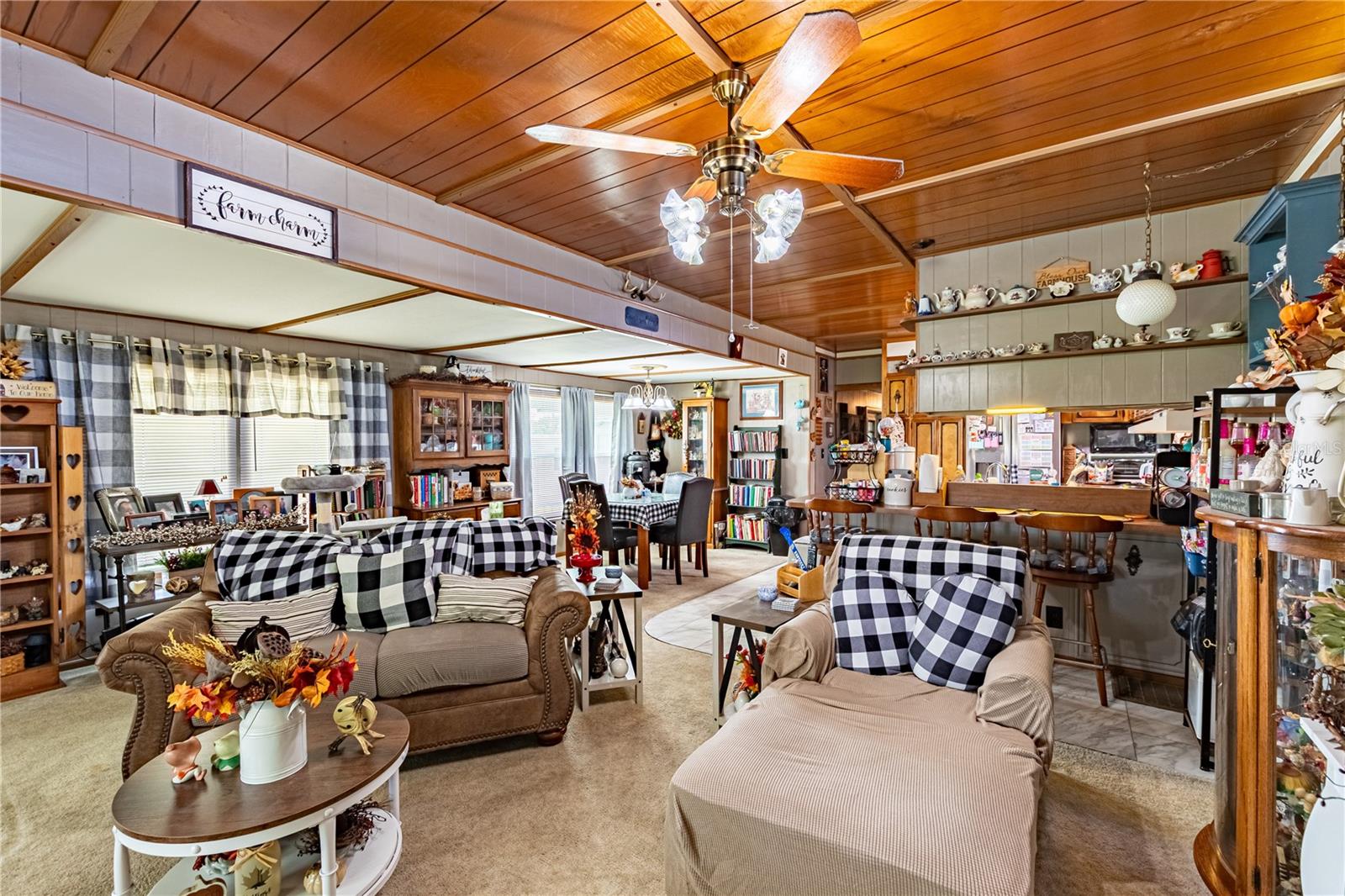 PINECREST MHP CO-OP - Residential