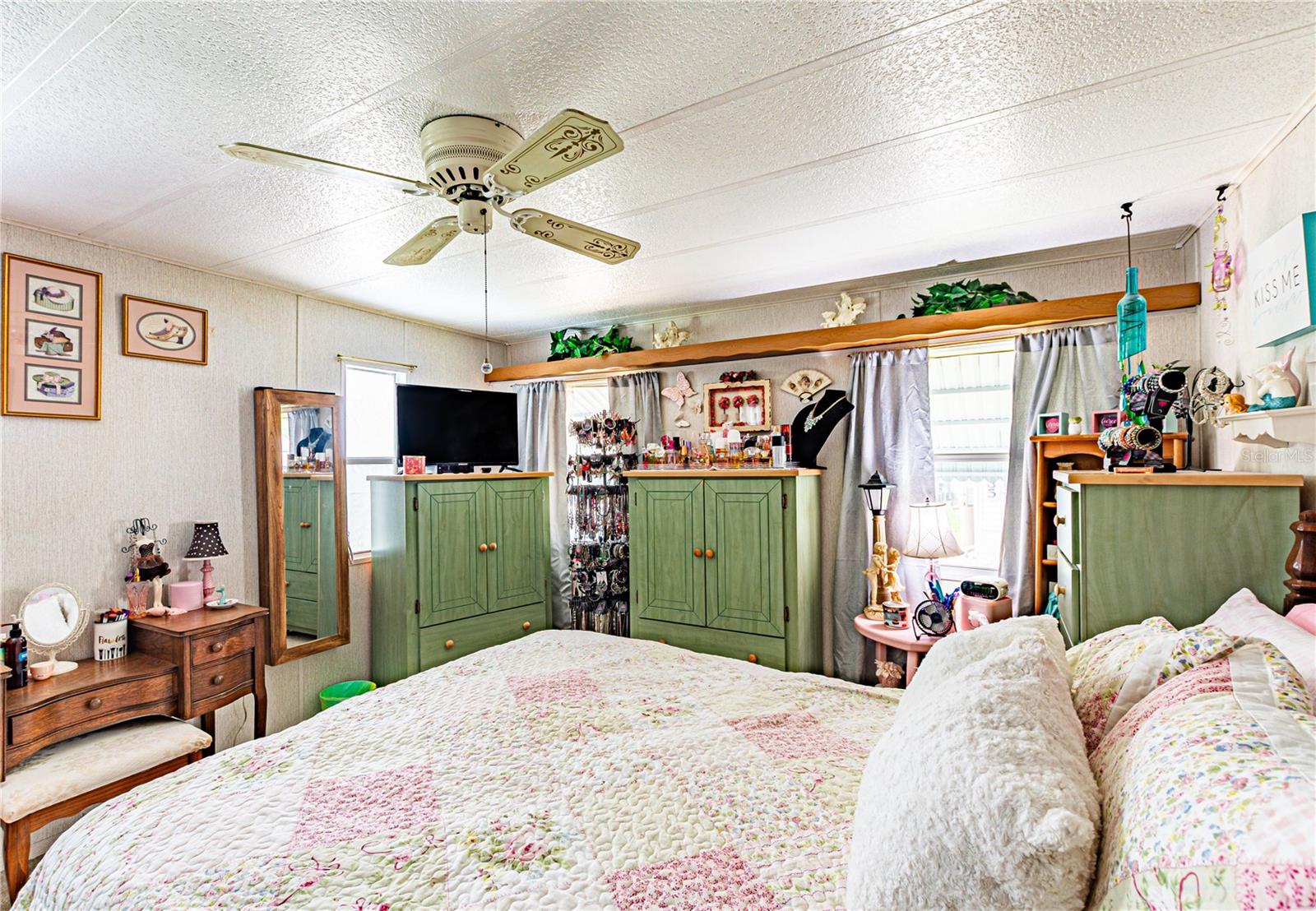 PINECREST MHP CO-OP - Residential