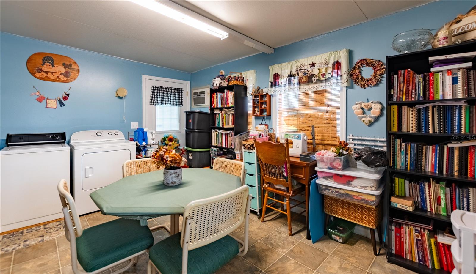 PINECREST MHP CO-OP - Residential