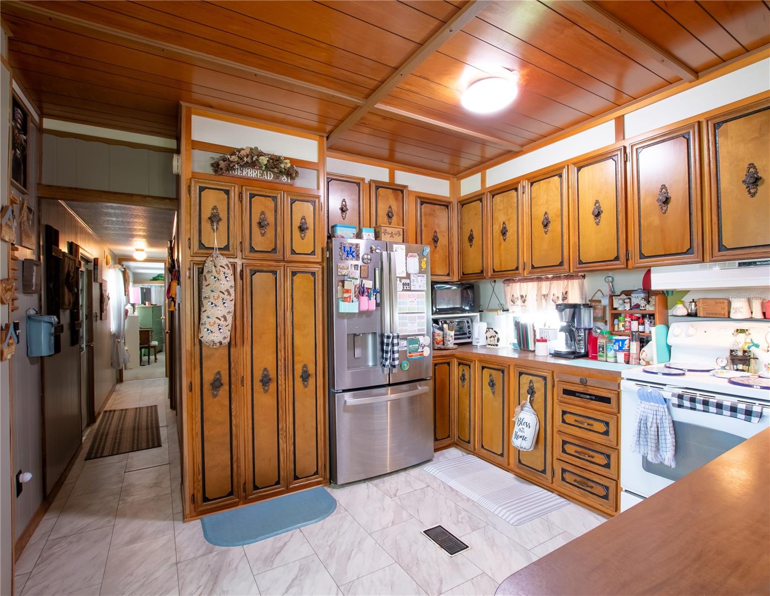 PINECREST MHP CO-OP - Residential
