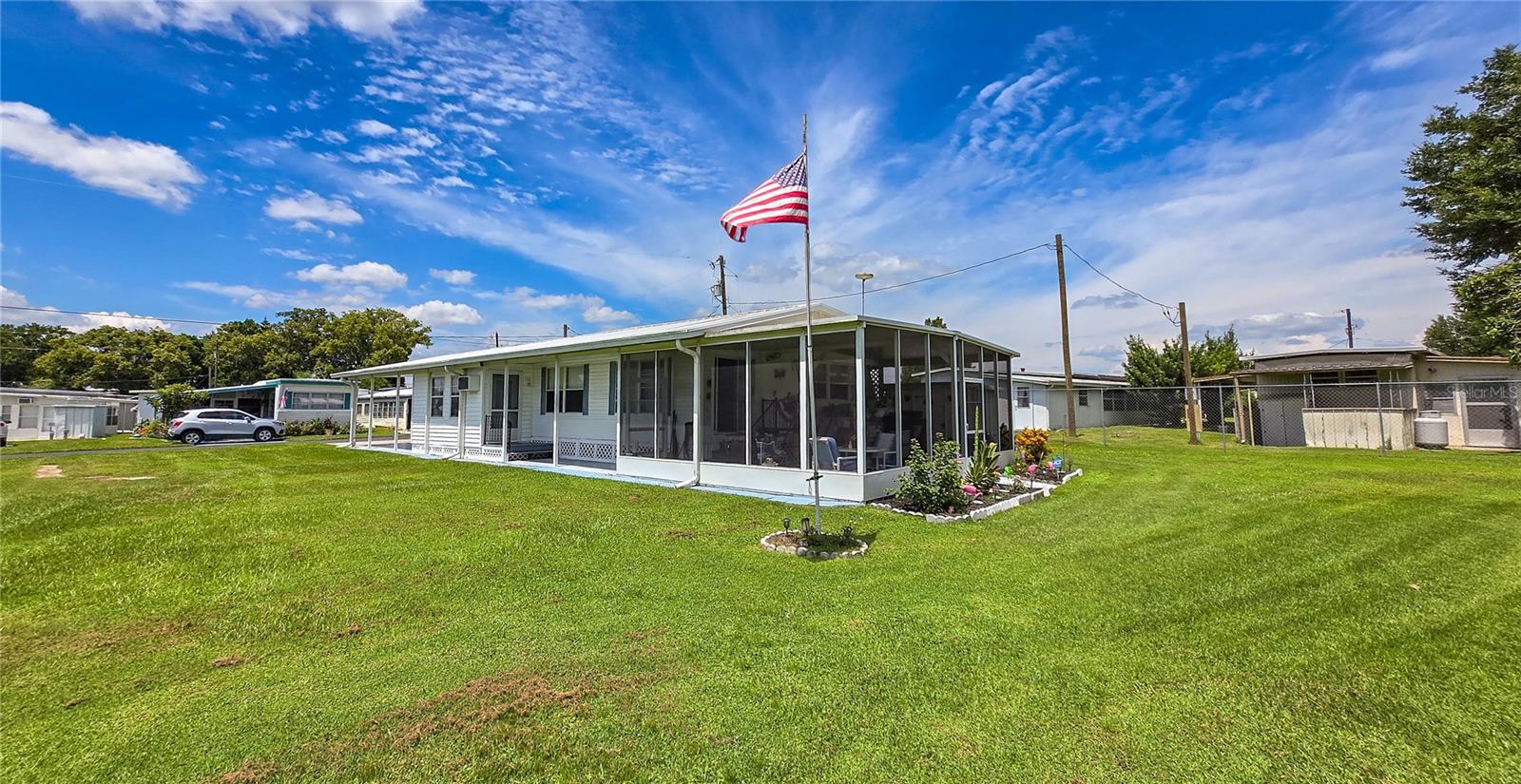 PINECREST MHP CO-OP - Residential