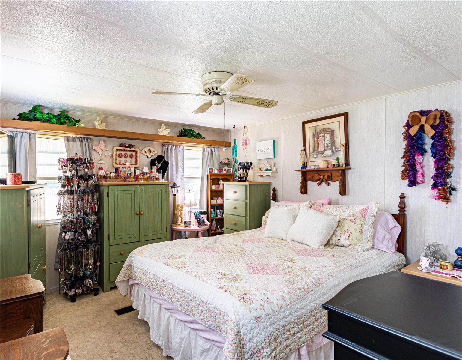 PINECREST MHP CO-OP - Residential