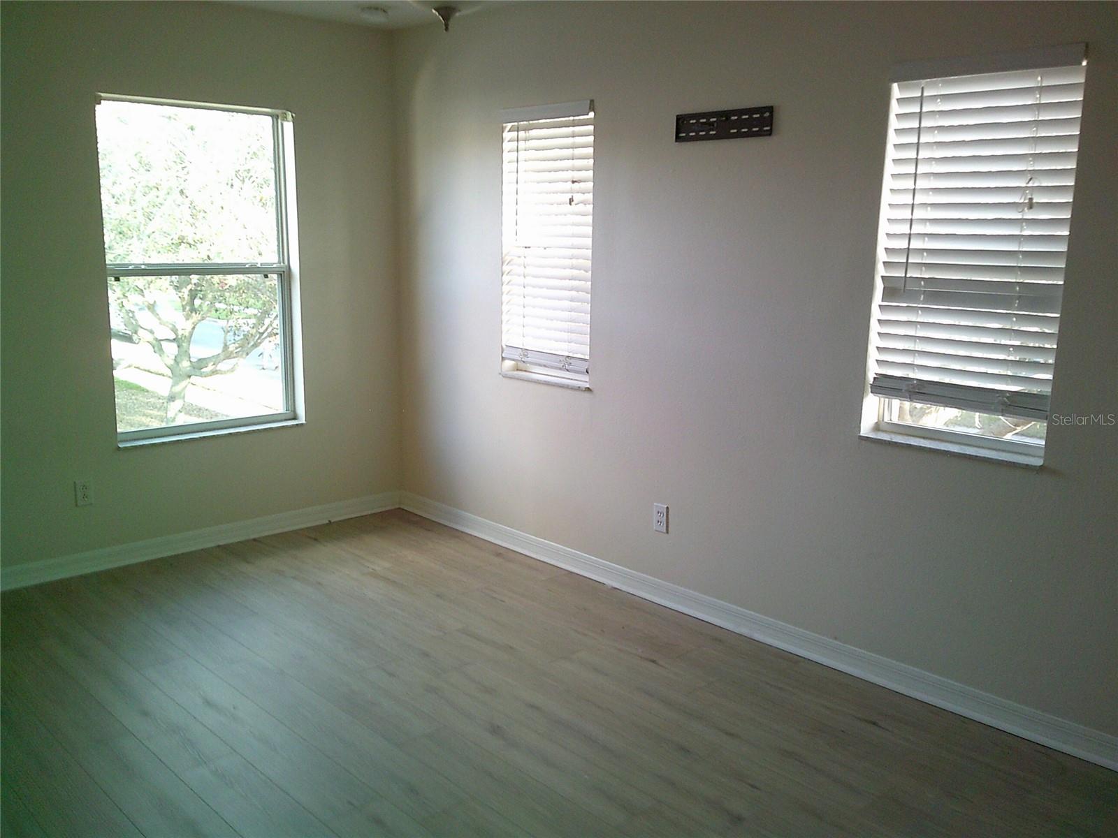 SOUTHERN FIELDS PH I - Residential