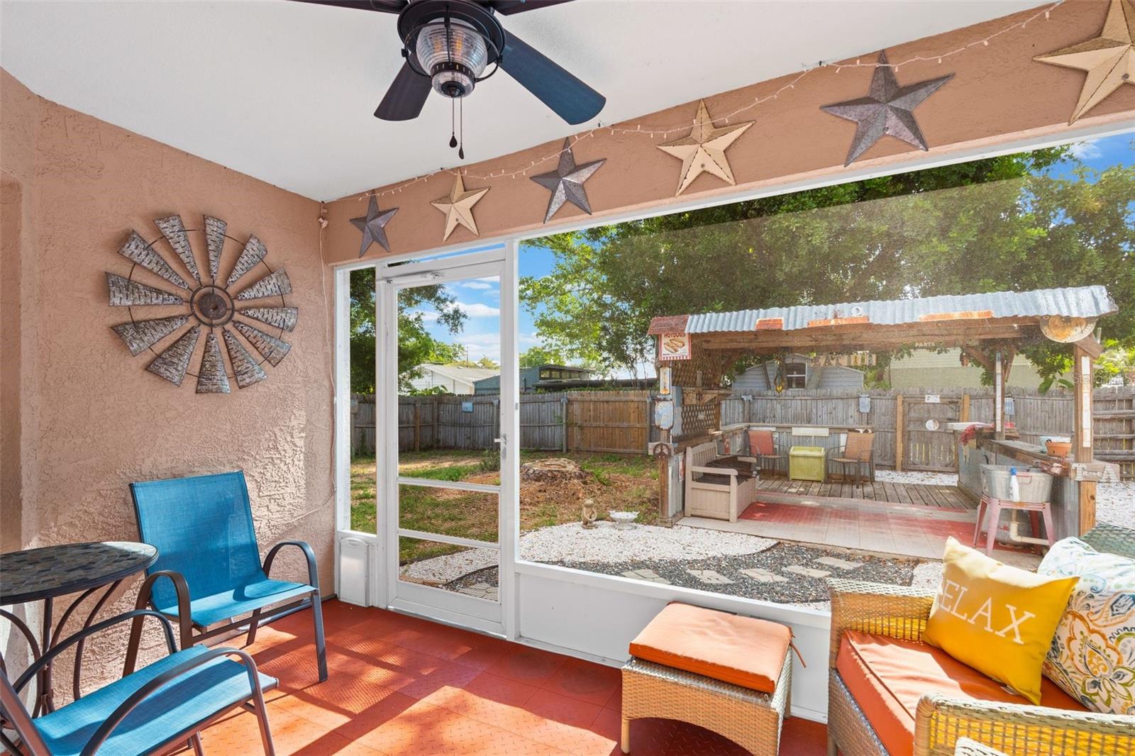 ROSEDALE MANOR SUB - Residential