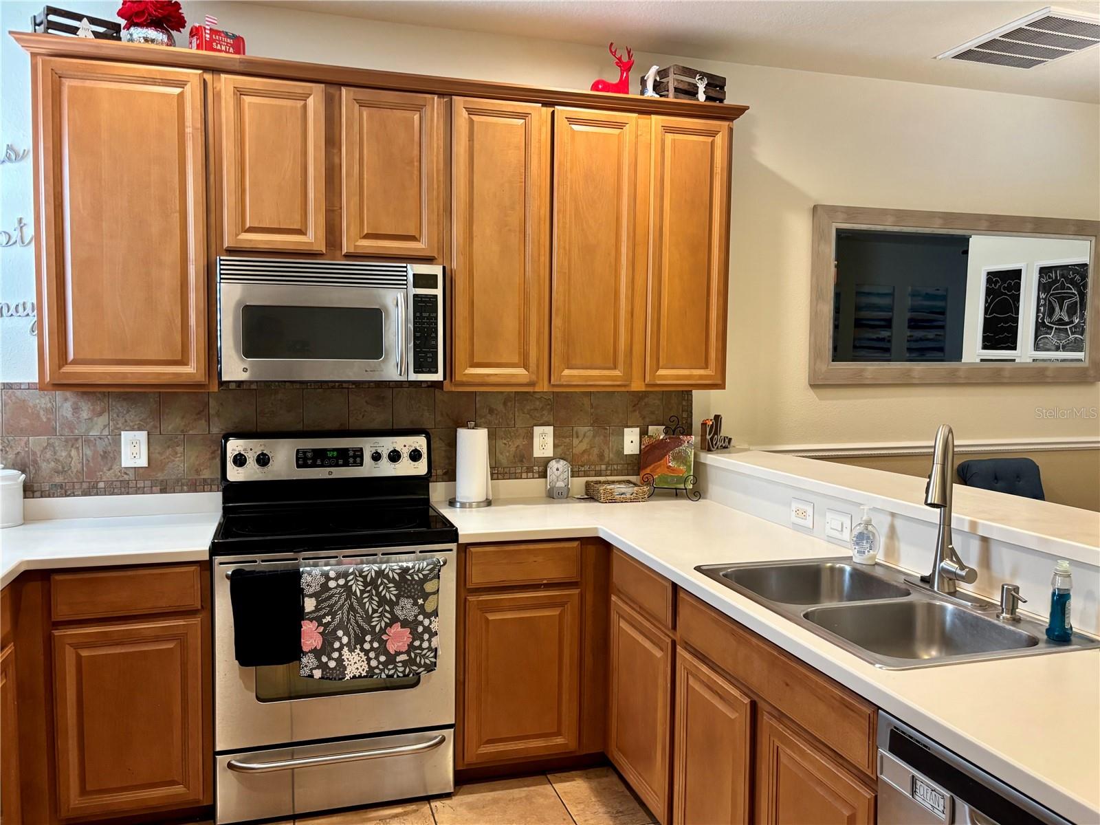 SEA FOREST BEACH CLUB TWNHMS - Residential