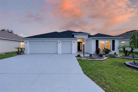 Photo of 879 Morley Avenue, The Villages, FL 34762 (MLS # G5114555)