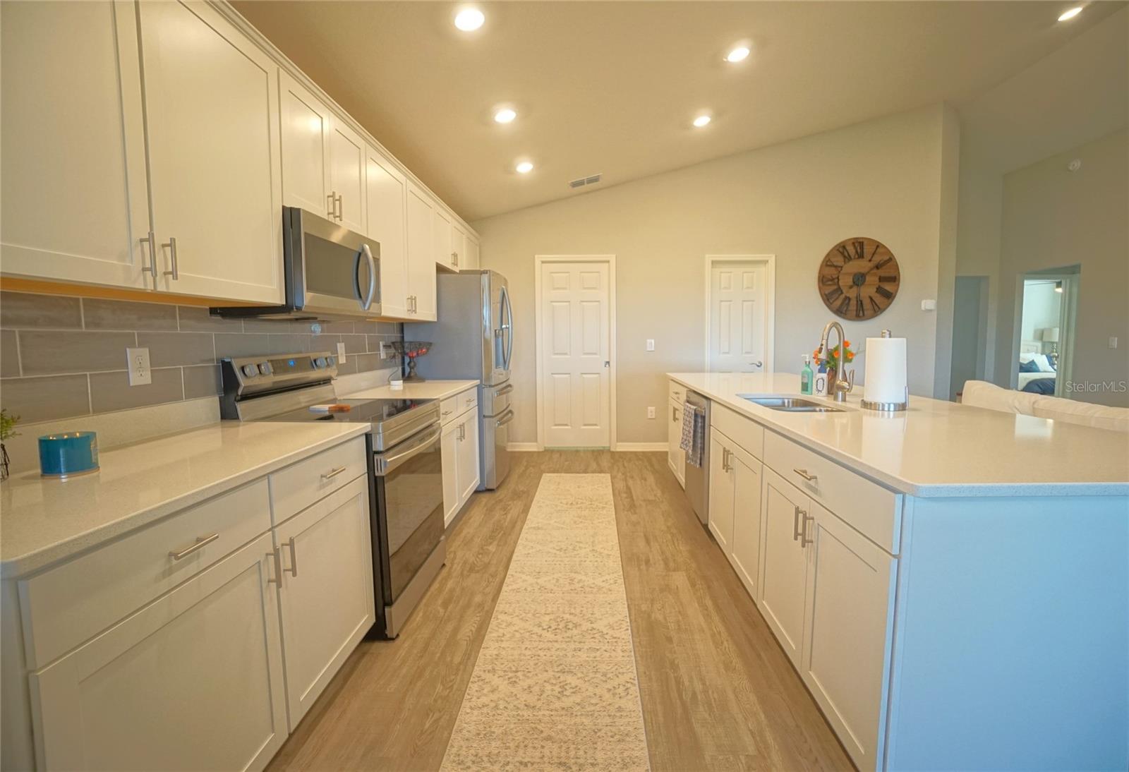 RIDGEWOOD WEST - Residential Lease