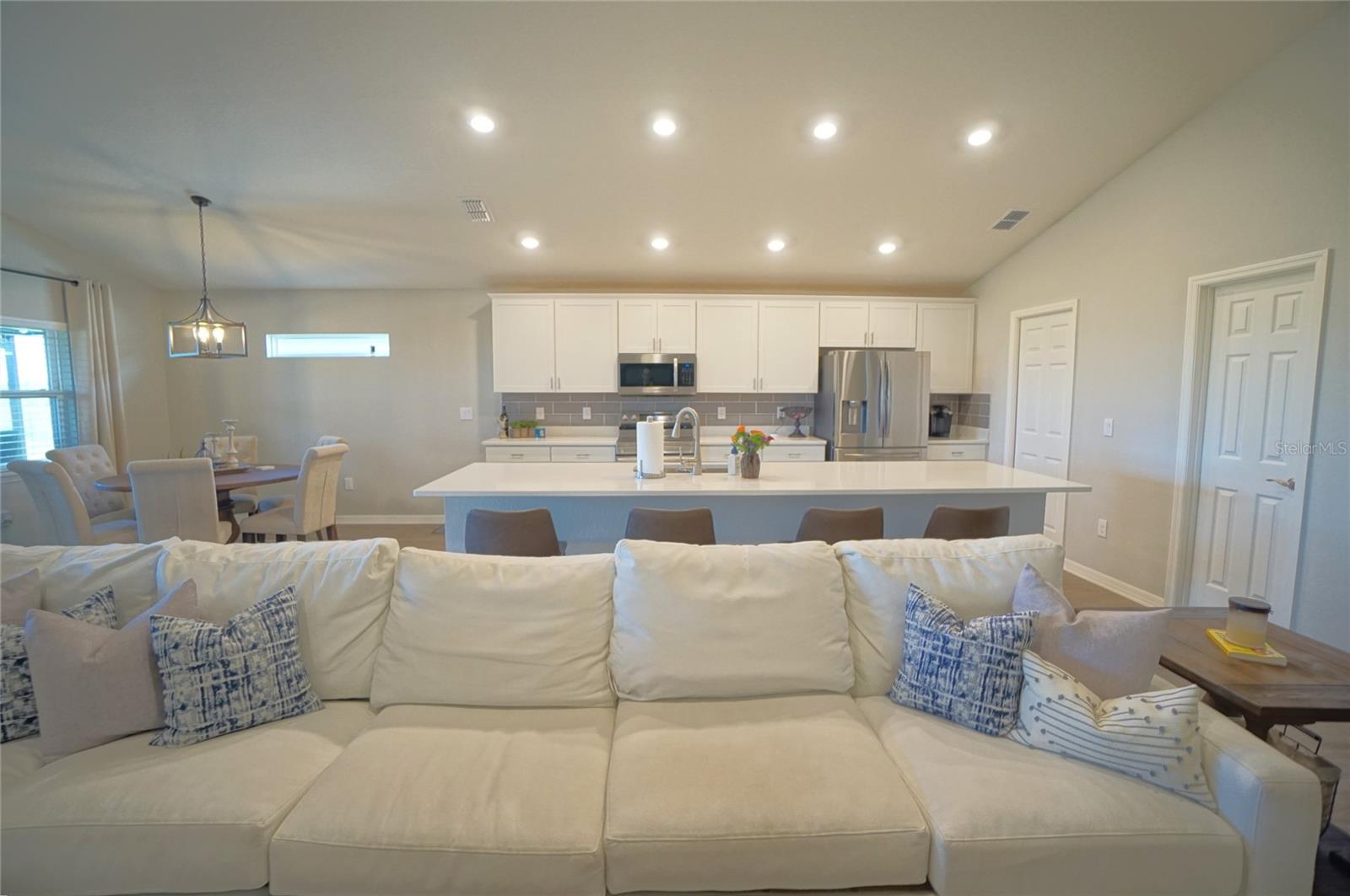 RIDGEWOOD WEST - Residential Lease