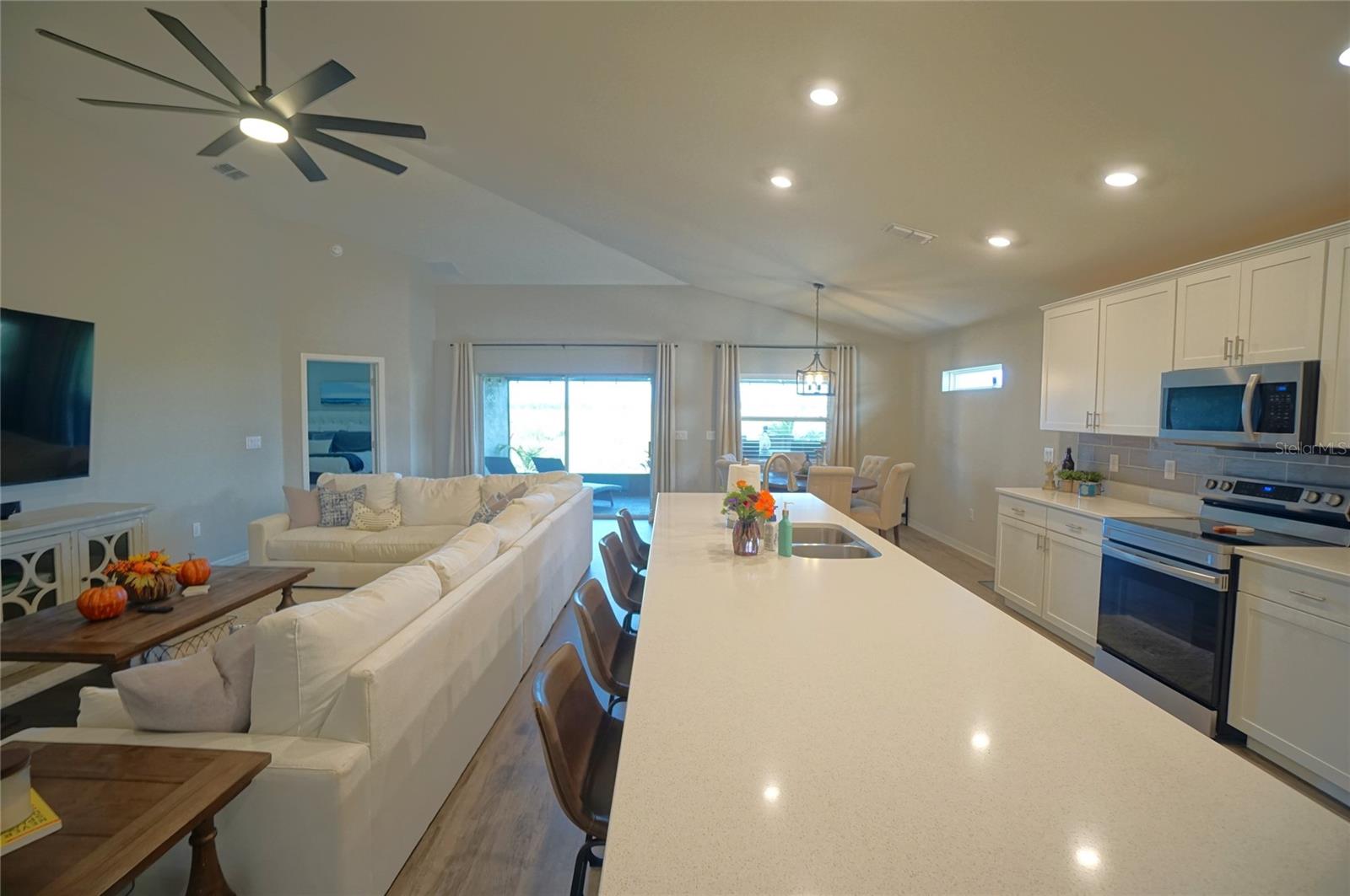 RIDGEWOOD WEST - Residential Lease