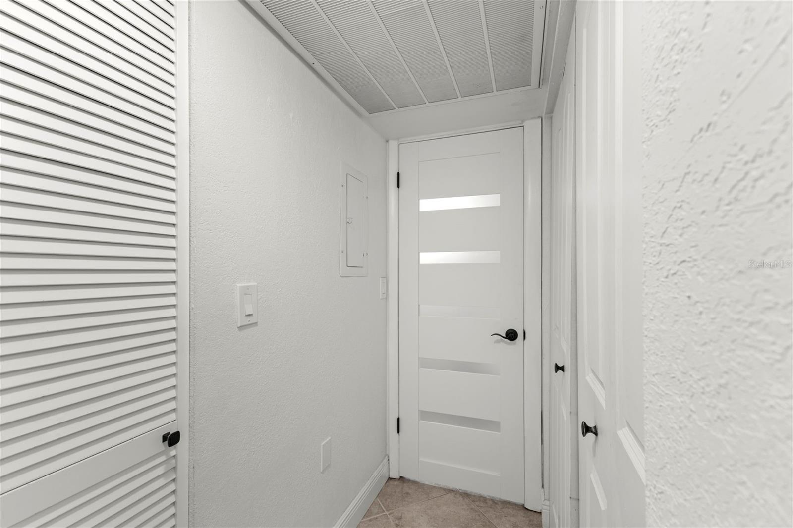 IMPERIAL OAKS CONDO - Residential