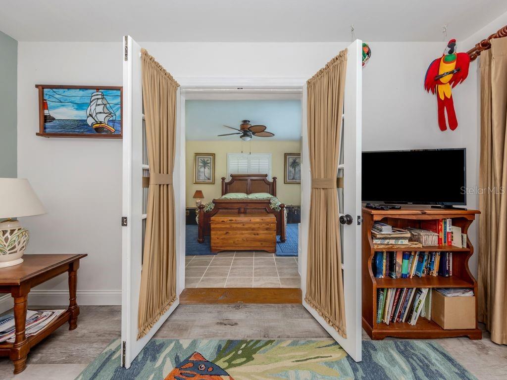 VENICE GULF VIEW RESUB - Residential