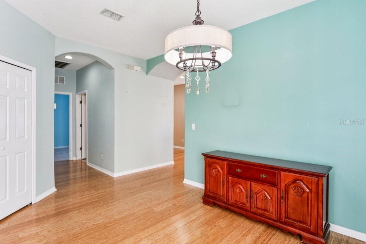 WATERS EDGE 01 - Residential