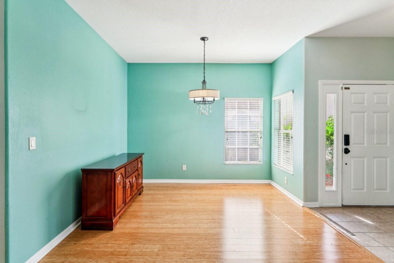 WATERS EDGE 01 - Residential