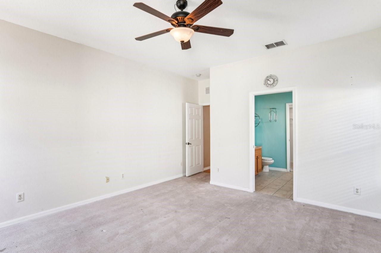 WATERS EDGE 01 - Residential