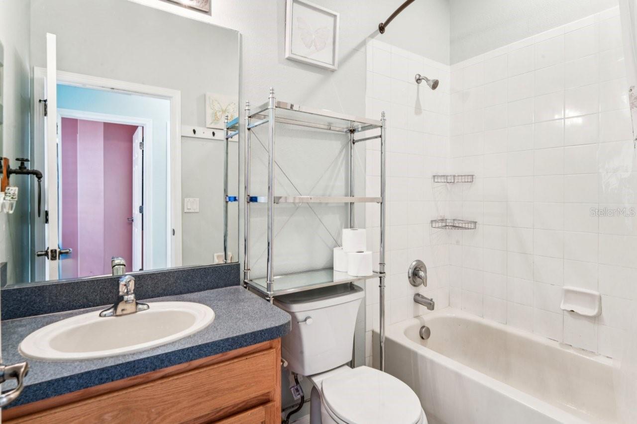 WATERS EDGE 01 - Residential