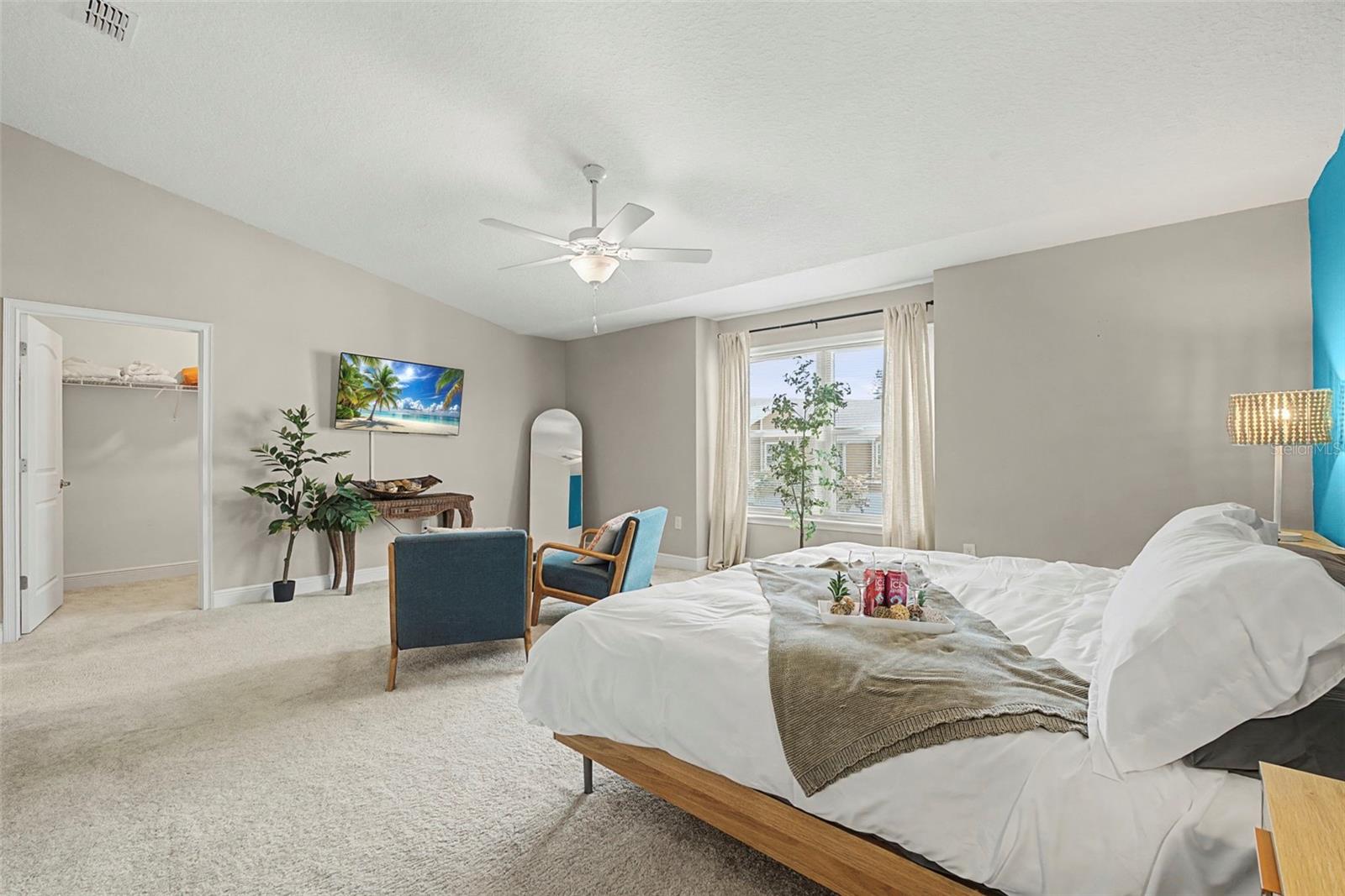 OCEANS 25 - Residential