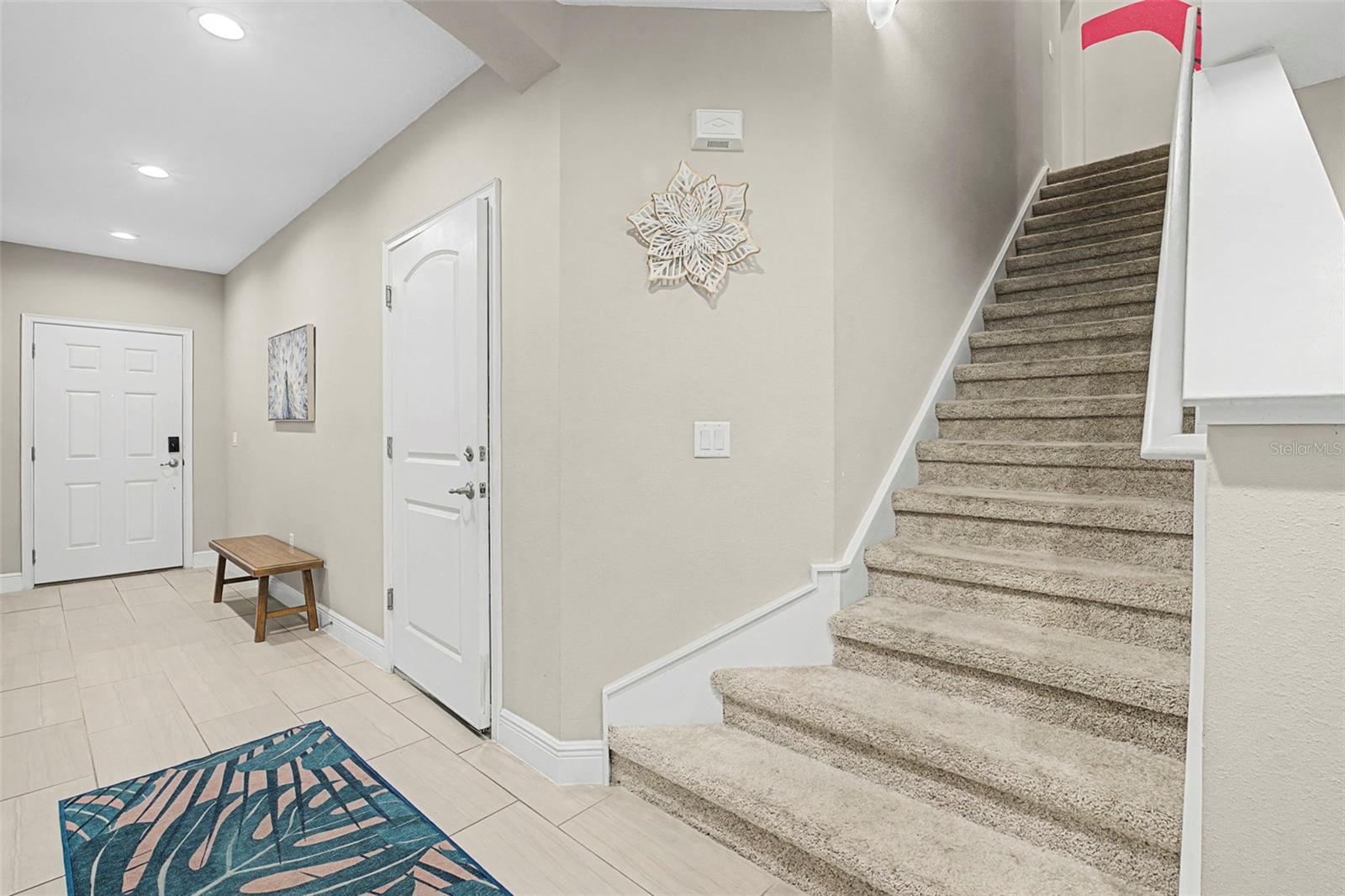 OCEANS 25 - Residential