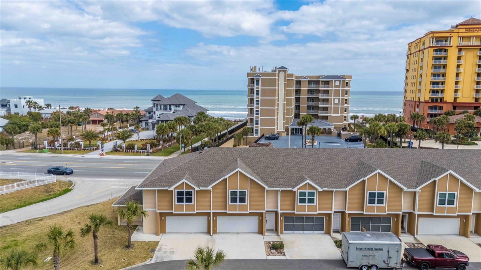 OCEANS 25 - Residential