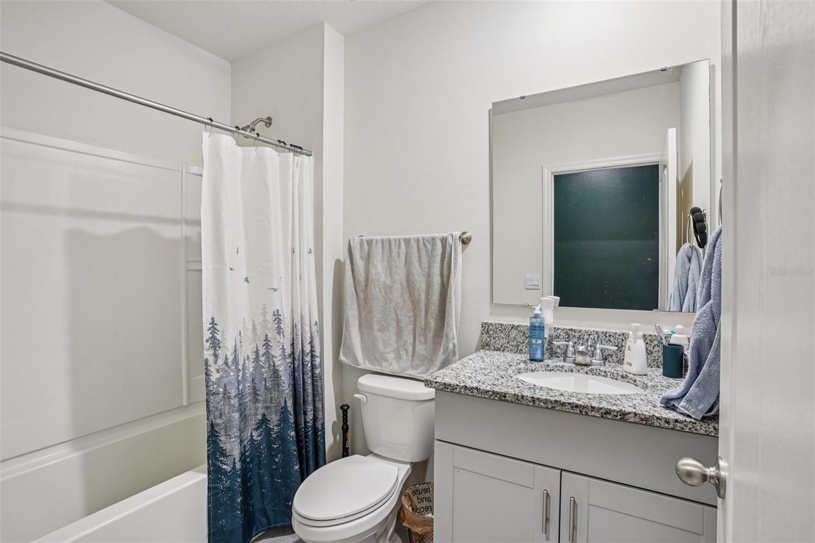 VICTORIA OAKS PH B - Residential