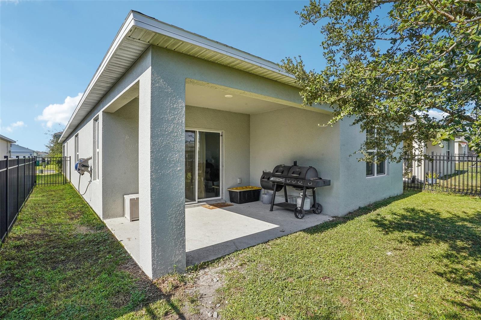 VICTORIA OAKS PH B - Residential