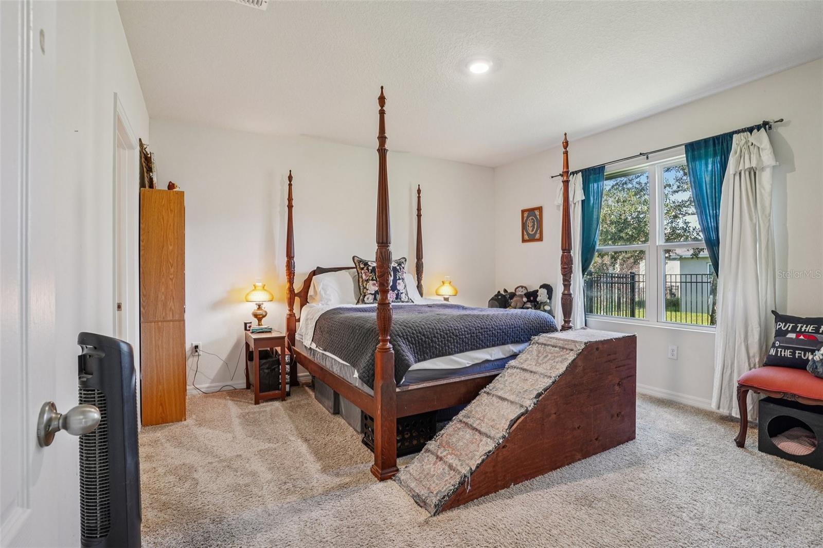 VICTORIA OAKS PH B - Residential