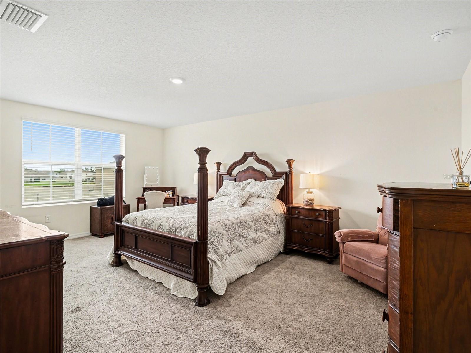 SILVERSTONE NORTH PH IC & ID - Residential