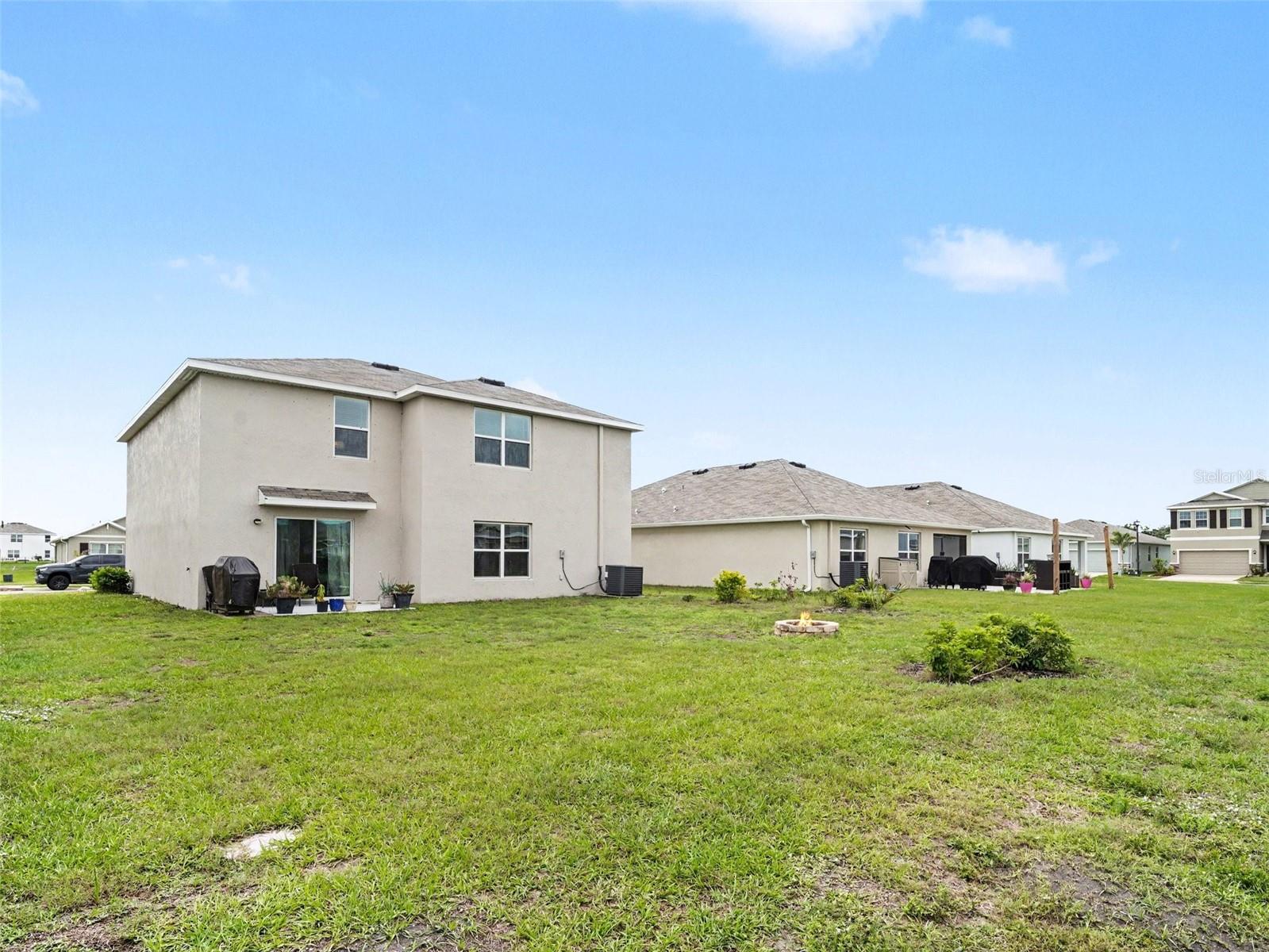 SILVERSTONE NORTH PH IC & ID - Residential