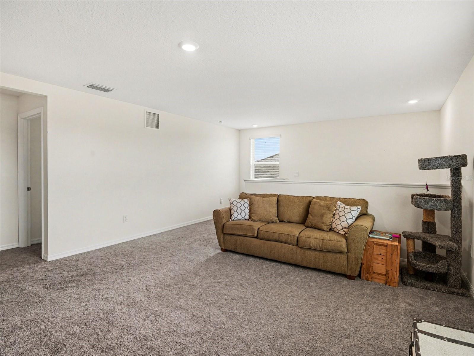 SILVERSTONE NORTH PH IC & ID - Residential