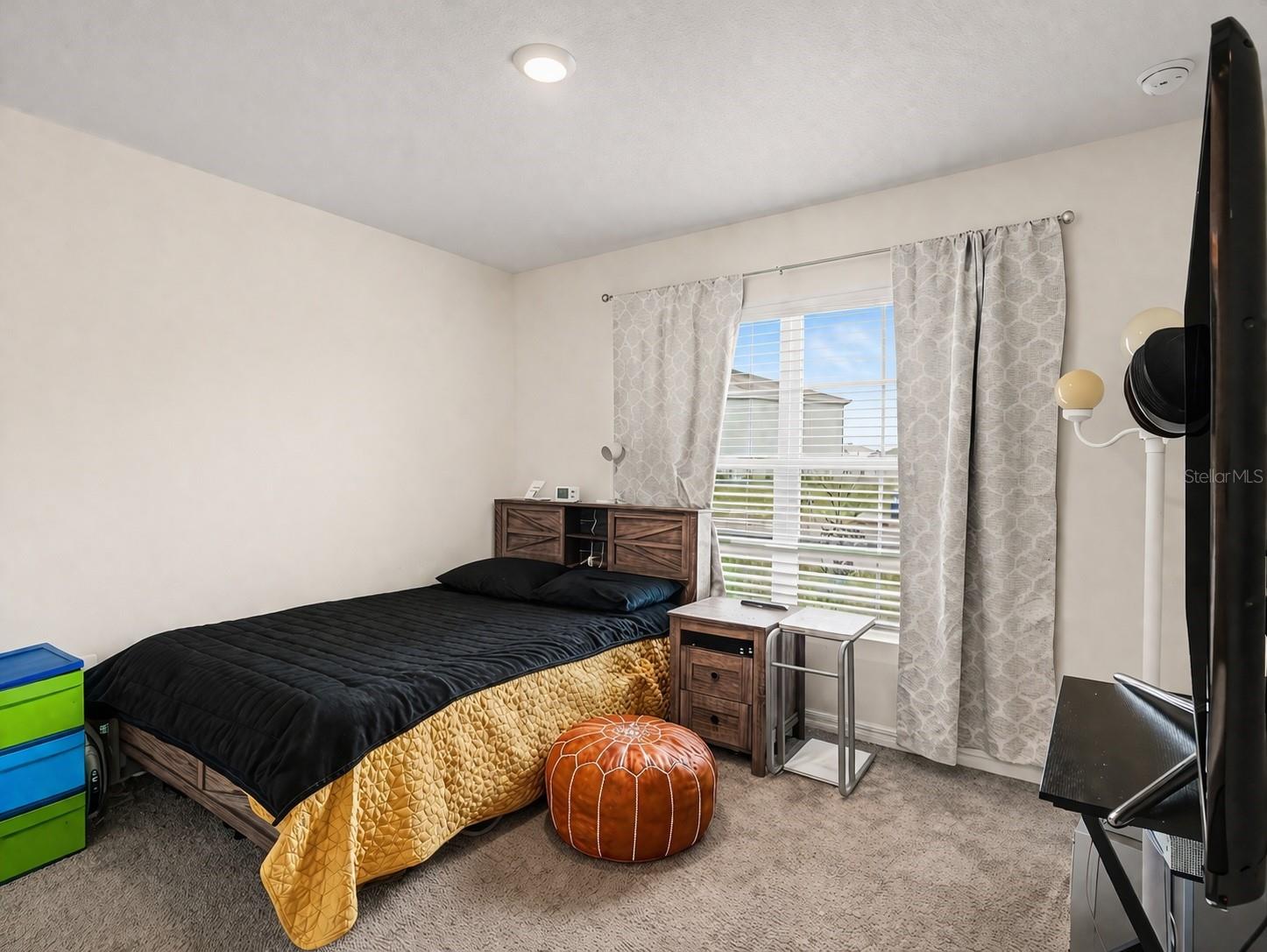 SILVERSTONE NORTH PH IC & ID - Residential