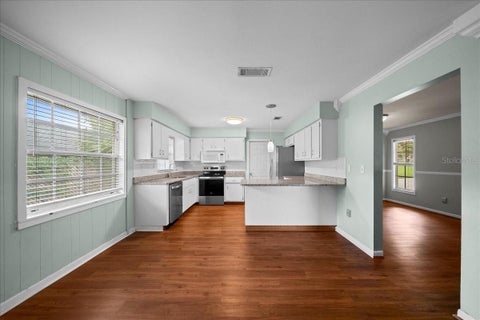 Tiny photo for 4851 NE 7th Street, Ocala, FL 34470 (MLS # OM733823)