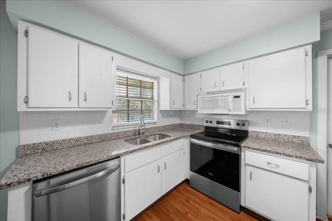 Tiny photo for 4851 NE 7th Street, Ocala, FL 34470 (MLS # OM733823)