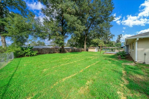 Tiny photo for 4851 NE 7th Street, Ocala, FL 34470 (MLS # OM733823)