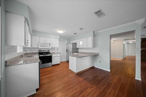Tiny photo for 4851 NE 7th Street, Ocala, FL 34470 (MLS # OM733823)