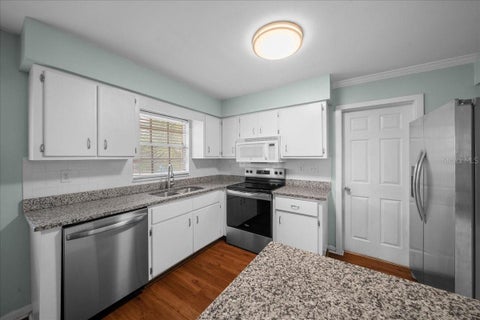 Tiny photo for 4851 NE 7th Street, Ocala, FL 34470 (MLS # OM733823)
