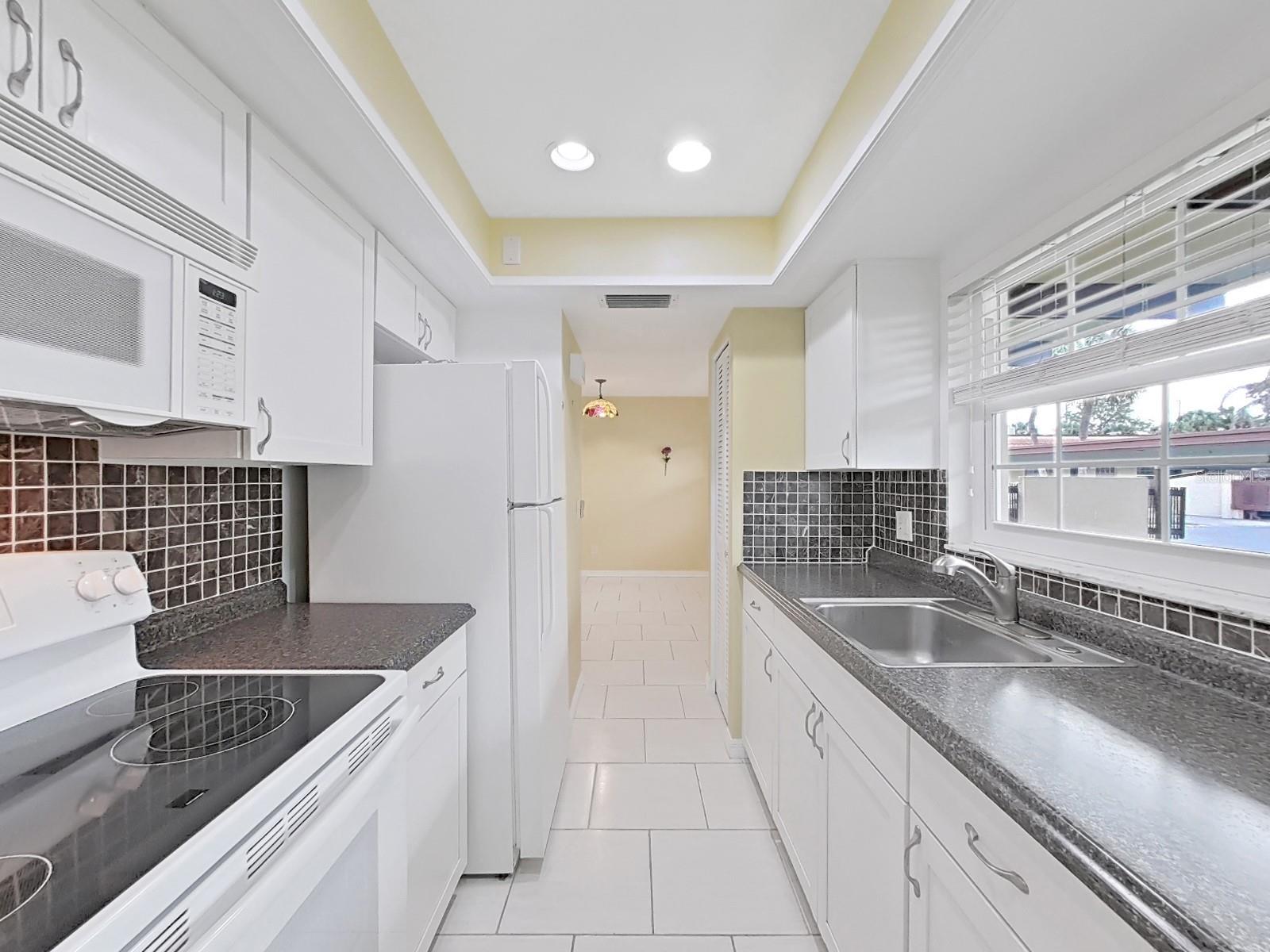 1701 PINEHURST ROAD 3E