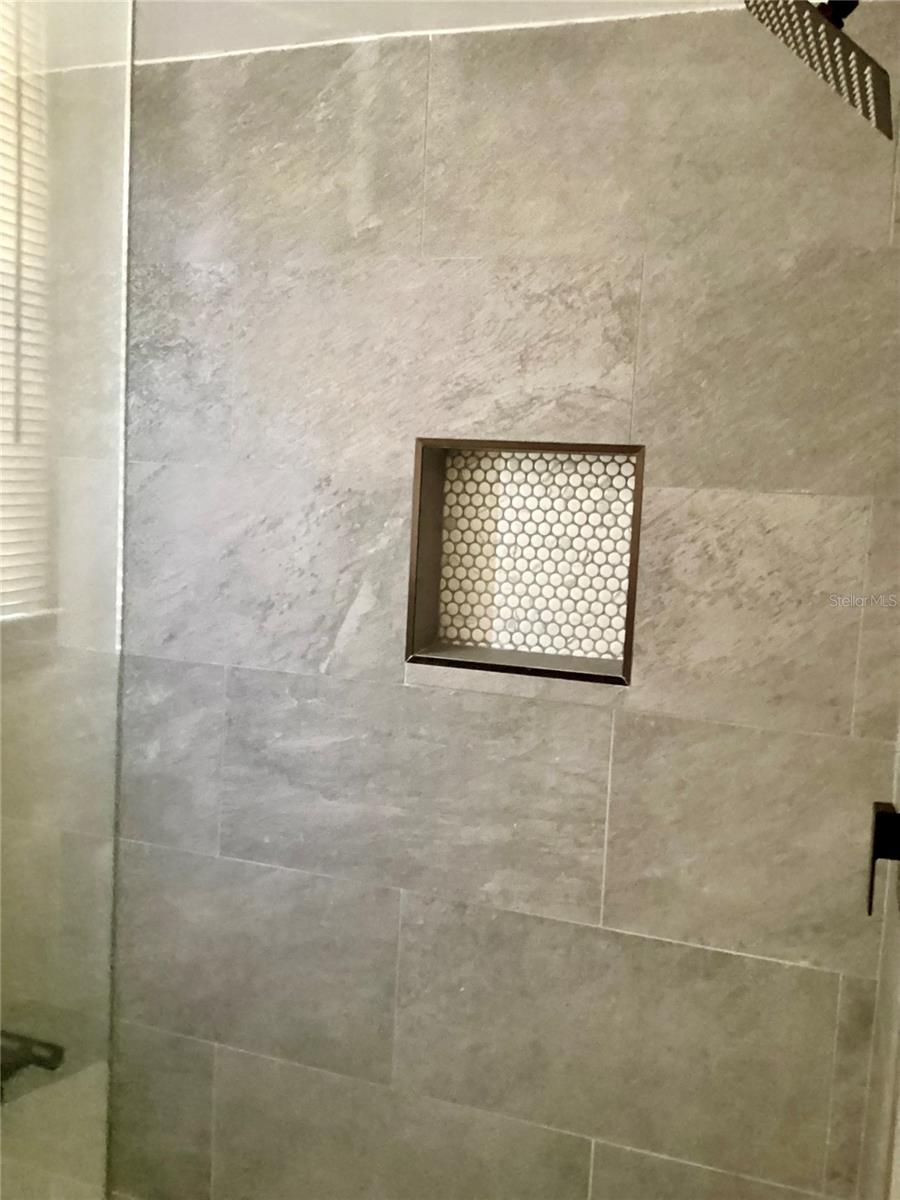 VALENCIA TERRACE REV - Residential